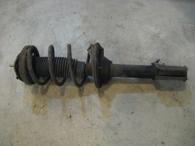 98 Subaru IMPREZA Wagon Rear LH Strut Spring  R10459