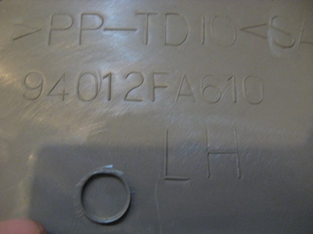 98 Subaru IMPREZA LH Driver C Pillar Trim Panel 94012FA610 R10586