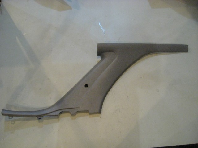 98 Subaru IMPREZA LH Driver C Pillar Trim Panel 94012FA610 R10586