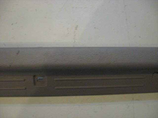 98 Subaru IMPREZA RH Passenger Front Door Sill Plate  R10591
