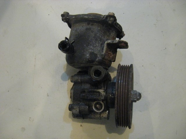 98 Subaru IMPREZA Power Steering Pump  R10602