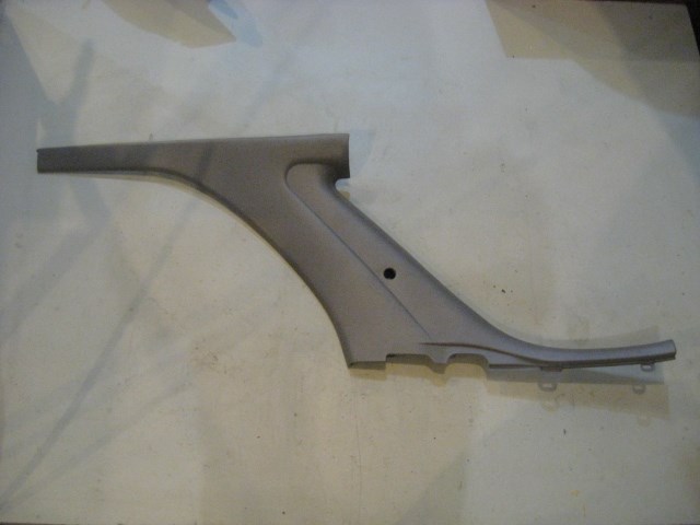 98 Subaru IMPREZA Wagon RH C Pillar Trim Panel 94012 FA600 R10621