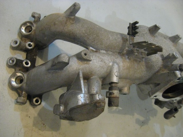 98 Subaru IMPREZA Intake Manifold  R10625