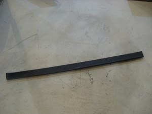 92 Lexus SC400 RH Passenger Door Sill Plate  R10891