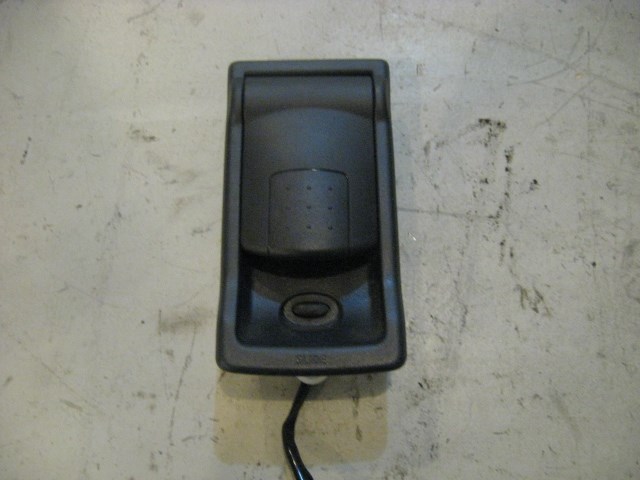 05 Infiniti G35 Front Seat Back Release Handle  R10937