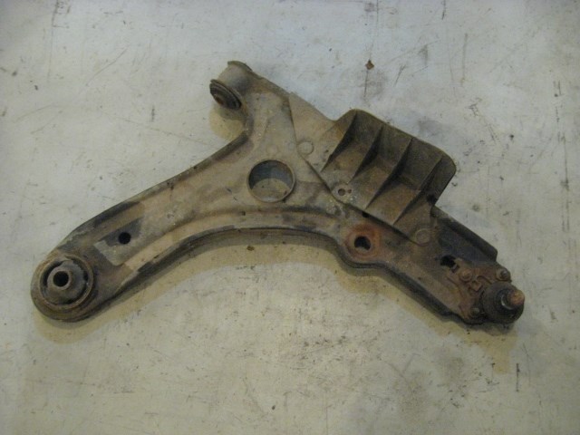 96 Volkswagen JETTA Front LH Driver Lower Control Arm  R10991