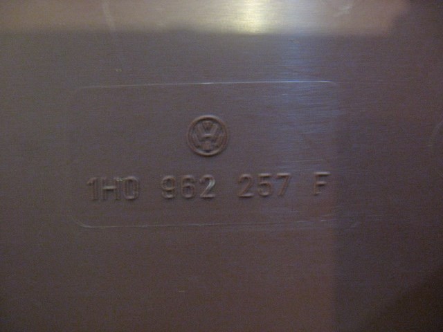 96 Volkswagen JETTA Locking Vacuum Pump 1H0 962 257 F R11001