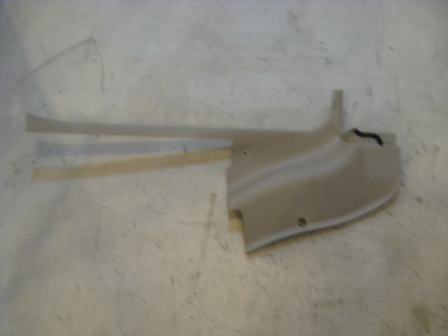 96 Volkswagen JETTA RH Passenger Lower Kick Panel  R11038