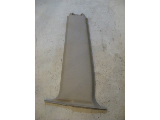 96 Volkswagen JETTA LH Driver Lower B Pillar Trim  R11056