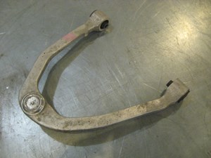 06 Nissan 350Z Front RH Upper Control Arm  R19630