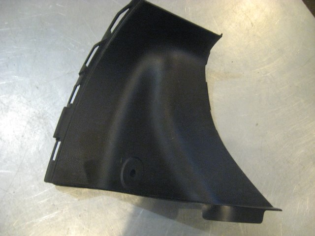 06 Nissan 350Z Rear LH Lower Strut Trim Cover 93157 CD000 R19721