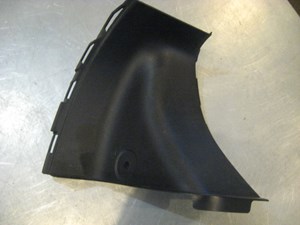 06 Nissan 350Z Rear LH Lower Strut Trim Cover 93157 CD000 R19721