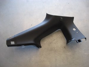 06 Nissan 350Z Rear LH Quarter Glass Trim 76935 CD000 R19730