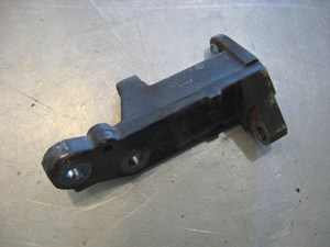 06 Nissan 350Z Power Steering Pump Bracket  R19865