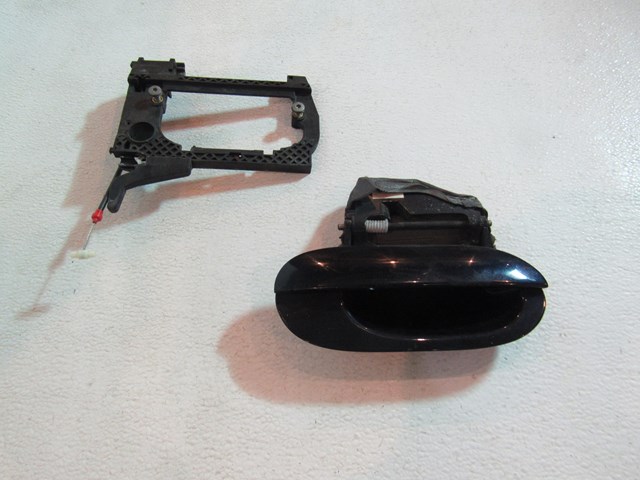 00 BMW M5 Front RH Exterior Door Handle  R19904