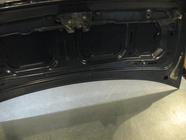 00 BMW M5 Dark Blue Trunk Lid - Lip Removed  R19910