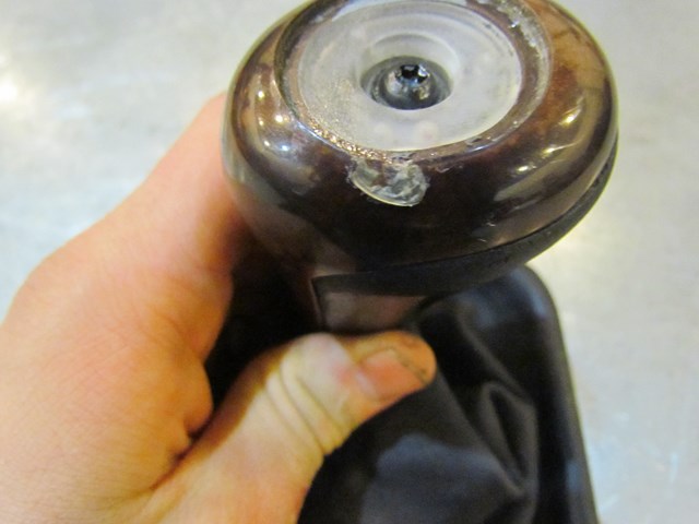 2000 BMW M5 Manual M/T Gear Shift Knob / Boot OEM R19911