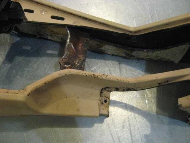 00 BMW M5 Tan Center Console  R19937