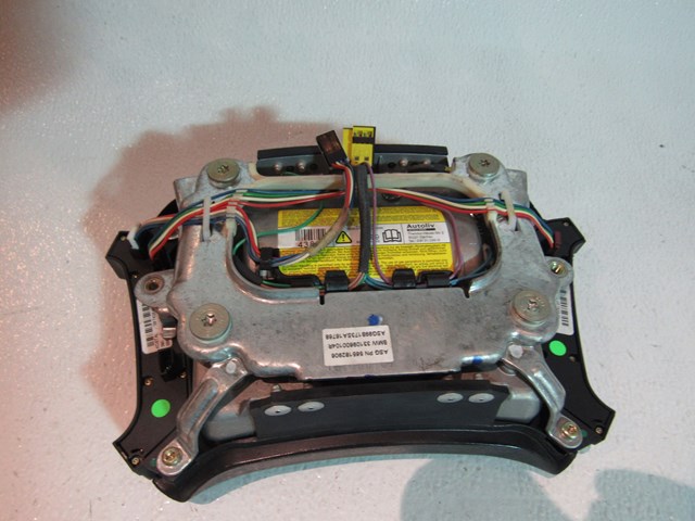 2000 BMW M5 4 Spoke Driver Wheel Bag w/buttons R19938