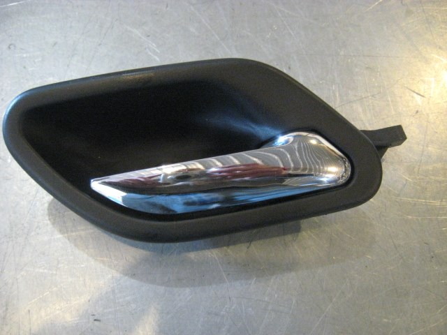 00 BMW M5 Rear RH Interior Door Handle  R19956
