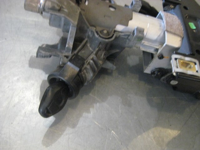 00 BMW M5 Steering Column /W Key  R19980