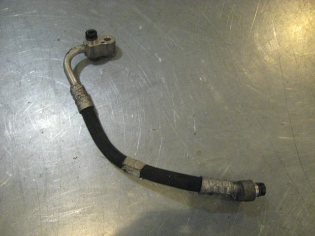 00 BMW M5 AC Hose  R20016
