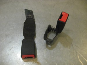00 BMW M5 Rear LH Seat Belt Buckles  R20091