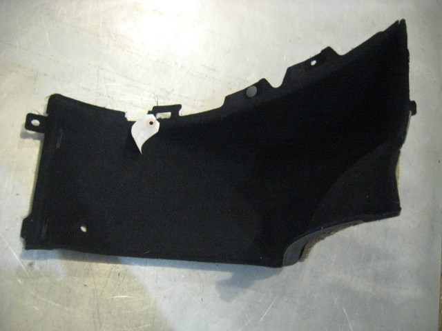 06 Nissan 350Z Rear LH Hatch Carpet Trim  R20128