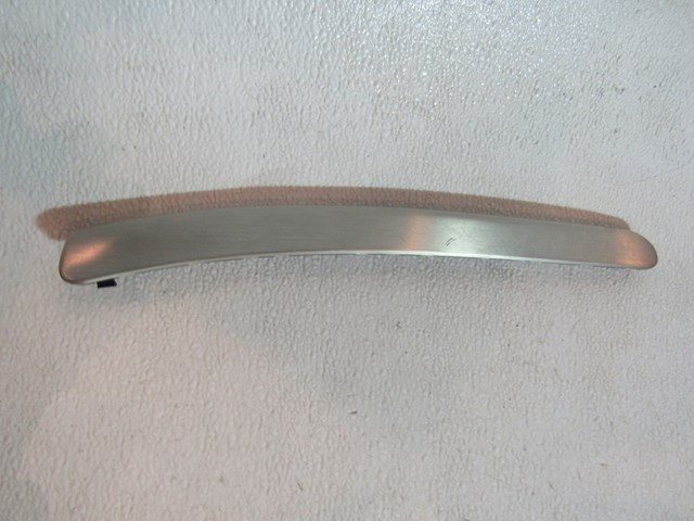 06 Infiniti G35 Front RH Grab Handle Trim Cover 80944 AC700 R20148
