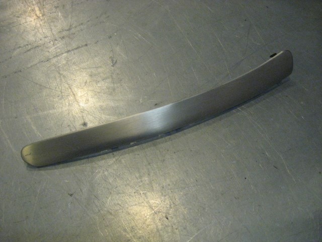 06 Infiniti G35 Rear RH Door Grab Handle Trim Cover 80944 AC700 R20179