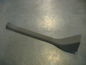 06 Infiniti G35 Rear RH Door Sill Trim Panel STONE 76953 AL500 R20181