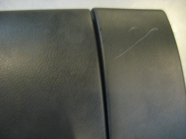 06 Infiniti G35 Glove Box  R20196