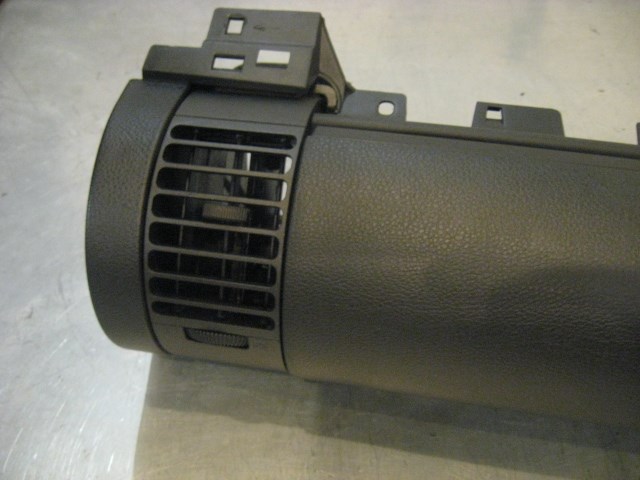 06 Infiniti G35 Upper Glove Box /W Dash Vents 68560 ac700 R20199