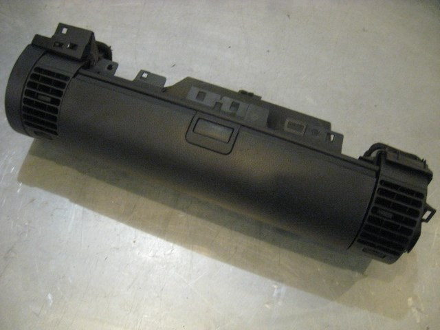 06 Infiniti G35 Upper Glove Box /W Dash Vents 68560 ac700 R20199