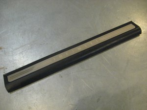 06 Infiniti G35 LH Driver  Door Sill Trim Plate  R20214