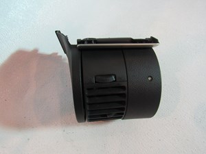 06 Infiniti G35 LH Driver Dash Vent  R20242