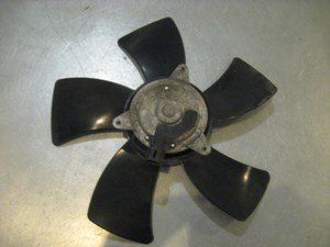 06 Infiniti G35 LH Driver Cooling Fan Motor /W Blade  R20259