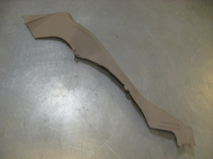 06 Infiniti G35 Rear LH Seat Finish Trim 76918 AL500 R20264