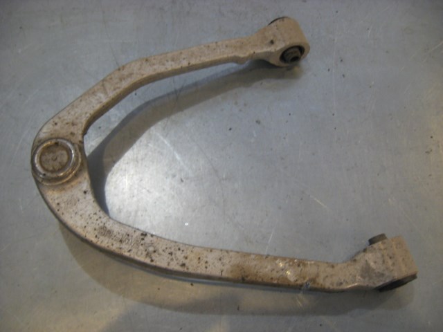 06 Infiniti G35 RWD Front RH Upper Control Arm  R20274