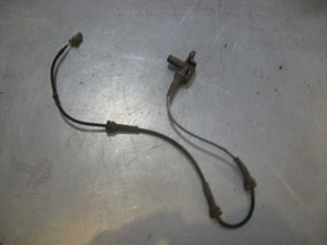 06 Infiniti G35 Front RH ABS Sensor  R20277