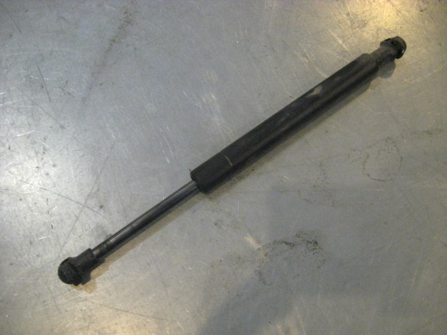 06 Infiniti G35 Rear Trunk Lid Strut Shock  R20310