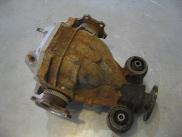06 Infiniti G35 AT Limited Slip Differential LSD  R20381