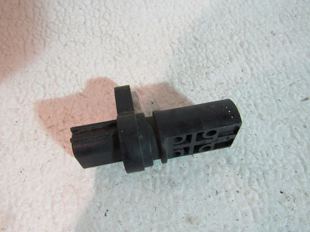 06 Infiniti G35 Crank Position Sensor  R20421