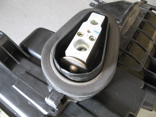 06 Infiniti G35 AC Evaporator Unit 72210AE08A R20455