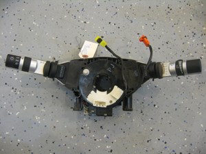 06 Nissan 350Z Column Switch and Arms  R43