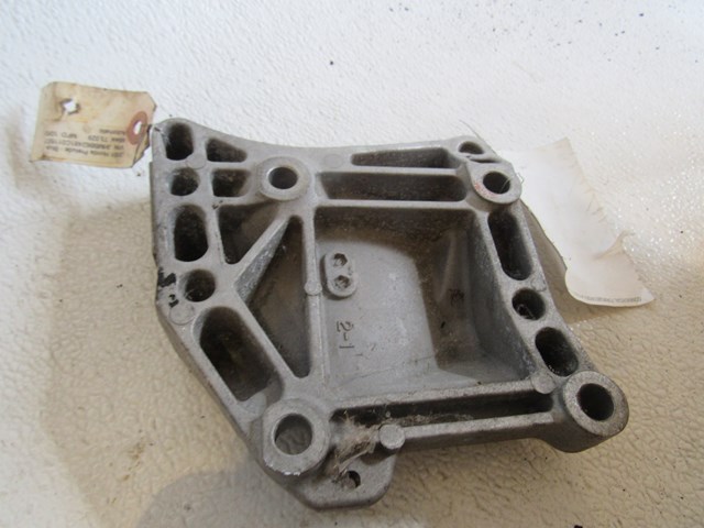97 Honda PRELUDE Air Conditioning Pump Bracket  R808