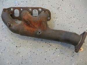 04 Nissan 350Z Driver Side Exhaust Manifold LH Header R943