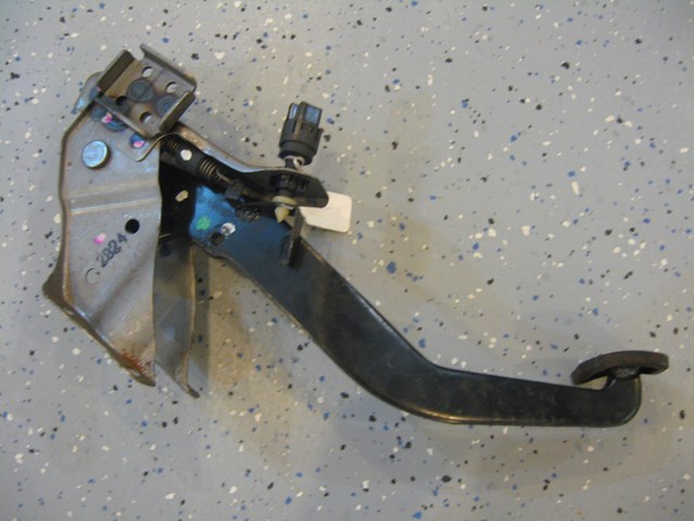 03 Acura RSX Brake Pedal RSX Type S R1016