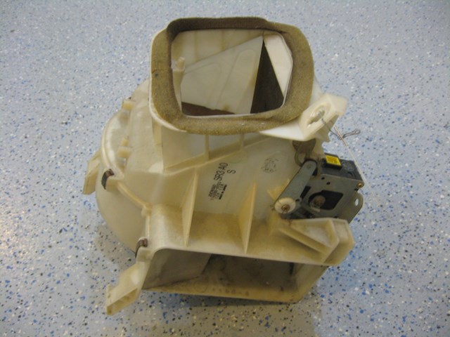 97 Acura INTEGRA RS Blower Motor & box assembly R1308
