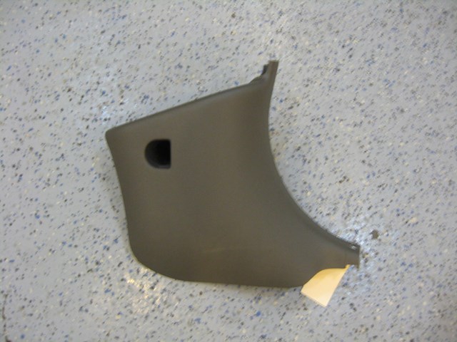 02-04 Acura RSX RH Passenger Kick Panel Trim